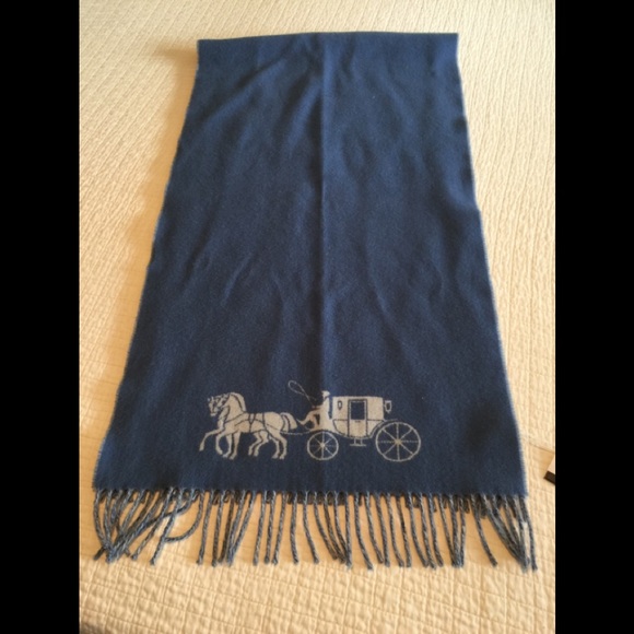 NWT Coach horse & carriage double face oversized muffler light grey/periwinkle - Picture 1 of 10